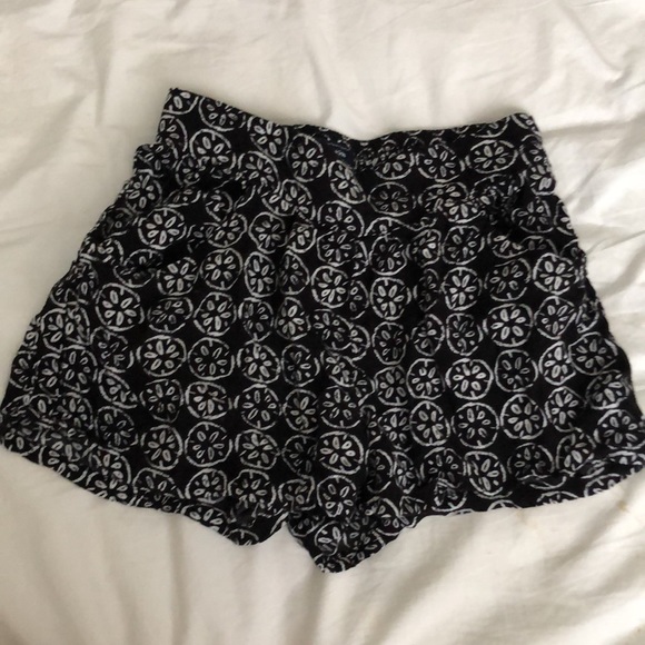 2 for $15 Two pairs of girls lightweight boho flowy shorts. - Picture 5 of 8